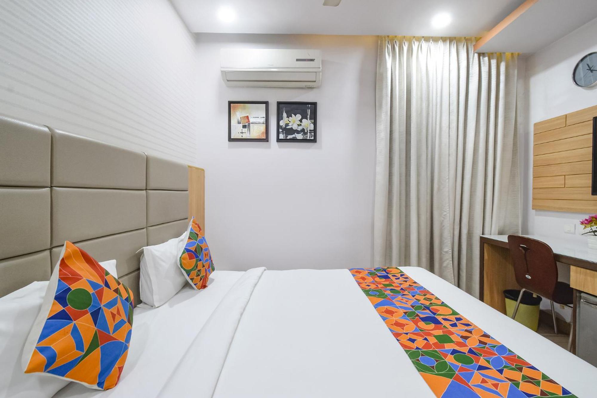 Fabhotel Aditya Homes - Nr Isb, Gachibowli Hyderabad Eksteriør billede